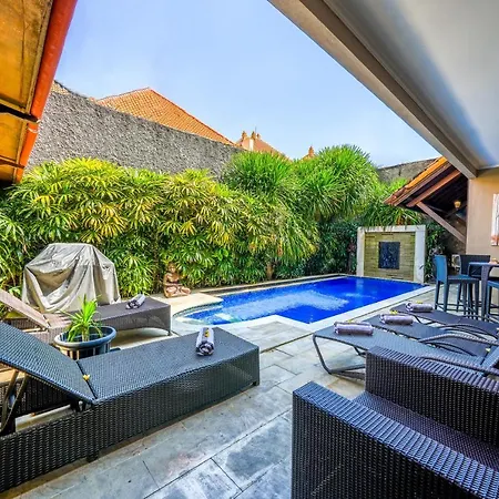 Villa Sanket - Kuta - 6 Bedrooms - 6 Bathrooms - Great Location