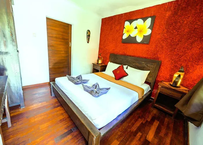 Sanket - - 6 Bedrooms - 6 Bathrooms - Great Location *